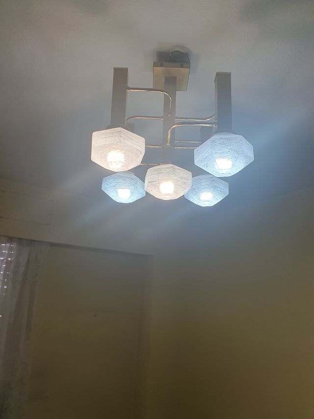 Lampada in cristallo dorato e metallo