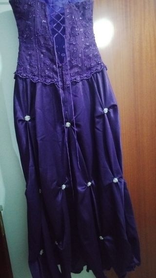 Vestido de Quinceañera Amarillo y morado  Talla S 