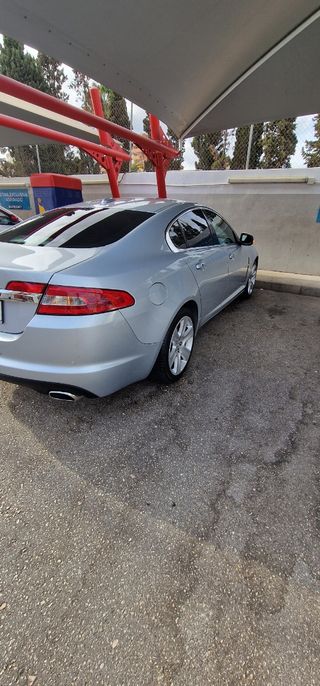 Jaguar XF 2009