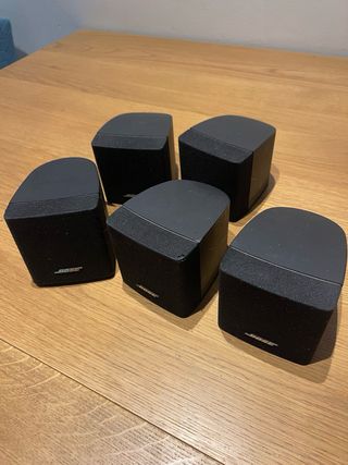 5 Altavoces Bose Cube Freespace Negros