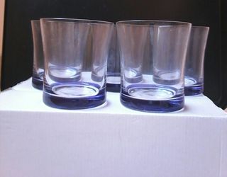 Juego de 5 vasos de vidrio azul
