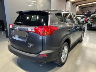 TOYOTA Rav4 150D AWD Executive