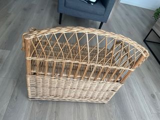 Baúl de mimbre beige y marrón medidas 70x40x60 cm