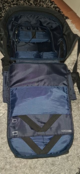 Mochila Antirrobo XD Design Negra
