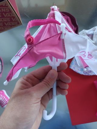 Traje Nancy: Vestido, Sombrero, Paraguas y Botas