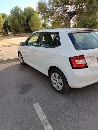 Skoda Fabia 2015