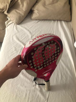Pala de pádel Artengo 76 Lady y royal padel, 20€ 2