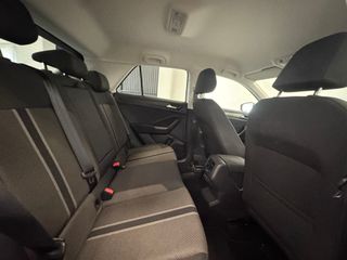 Volkswagen T-Roc Advance R-LINE