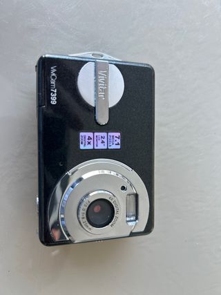 Cámara Vivitar ViviCam7399 7.1 MP + funda acuática