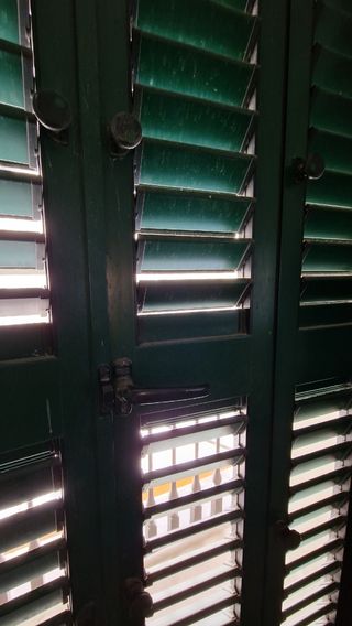 Puertas Venecianas Balcón Verdes
