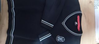Jersey Uniforme Escolar Carmen Sallés talla 10.