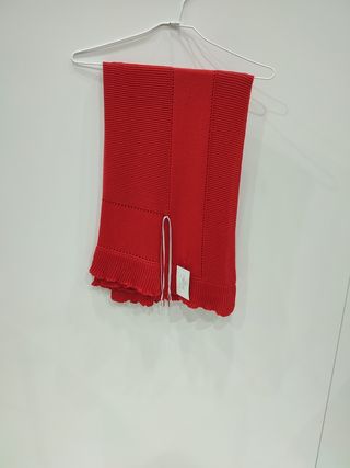 Toca o Chal Volantes Rojo