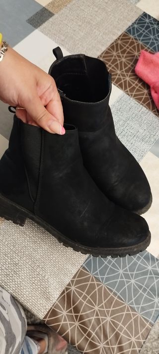 Botines negros