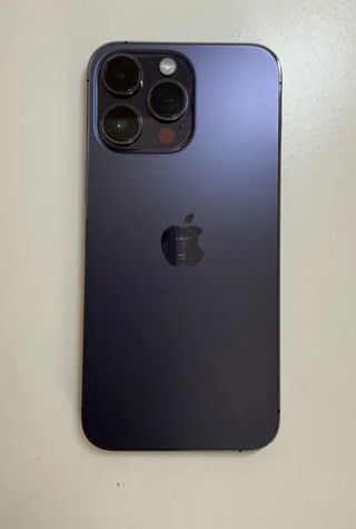 iPhone 14 Pro Max Morado