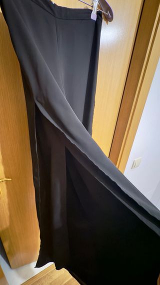 Pantalón Zara abierto