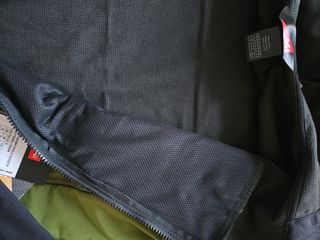 Chaqueta Millet Magma Shield. 
