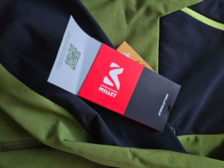 Chaqueta Millet Magma Shield. 
