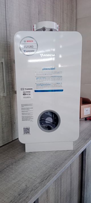 Calentador Junkers Hydronext 5600  (marca error E4