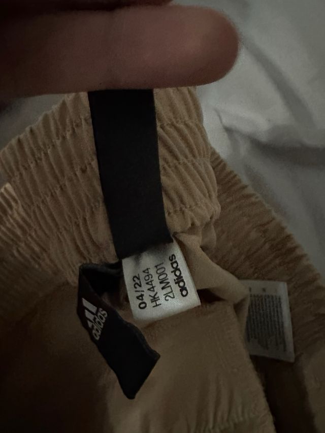 Pantalón Adidas Beige