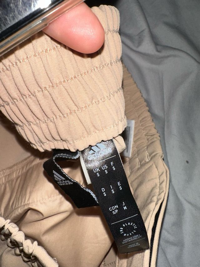 Pantalón Adidas Beige