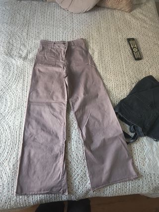 Pantalones anchos color rosa