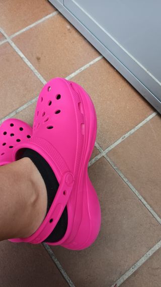 Zuecos Crocs Fucsia Talla 39