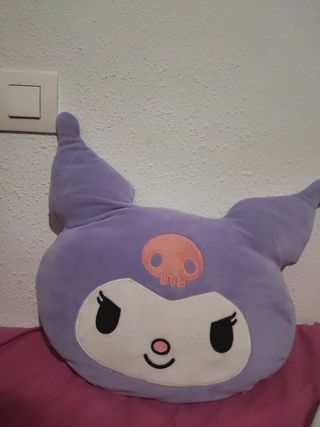 Cojín Kuromi Morado y Rosa