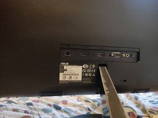 Monitor Asus 24" LED