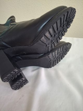 Botines Pedro Miralles Negros muy poco uso