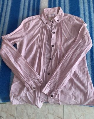 Camisa de rayas rosas