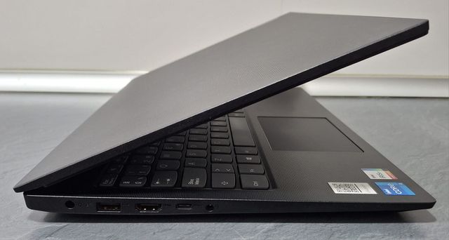 Lenovo V15 G3 i5 12th Gen 16GB RAM 256GB SSD