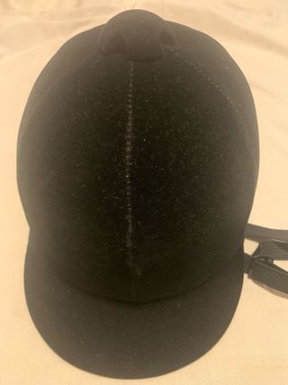 Sombrero de equitación negro