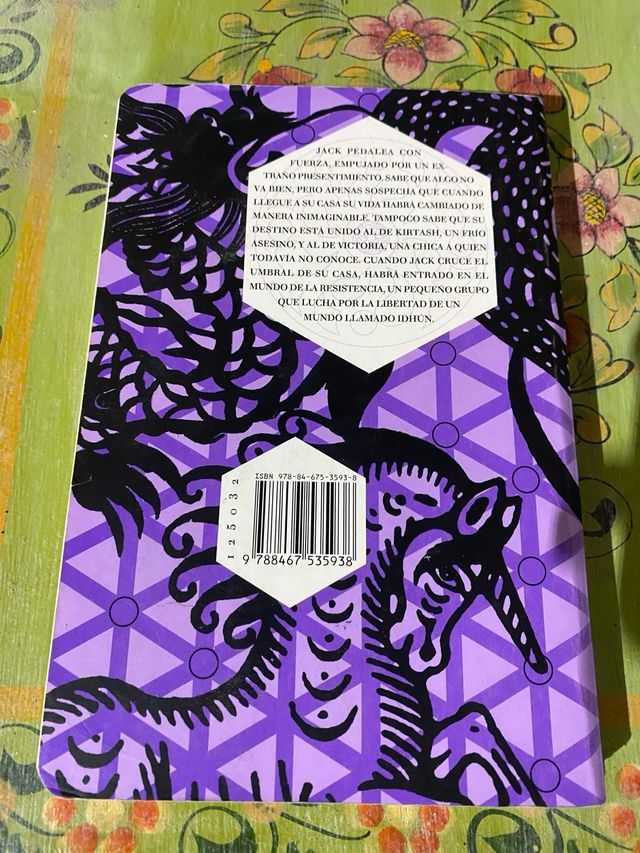 Memorias de Idhún. La Resistencia. Libro I: Bús...