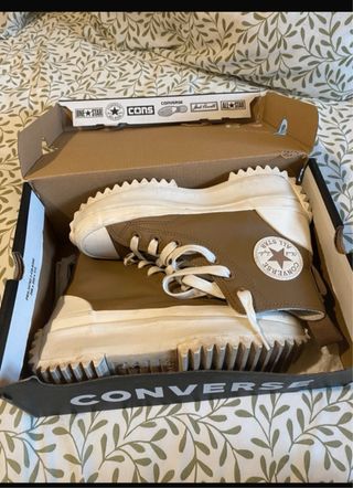 Converse Marrones