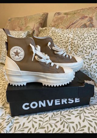 Converse Marrones