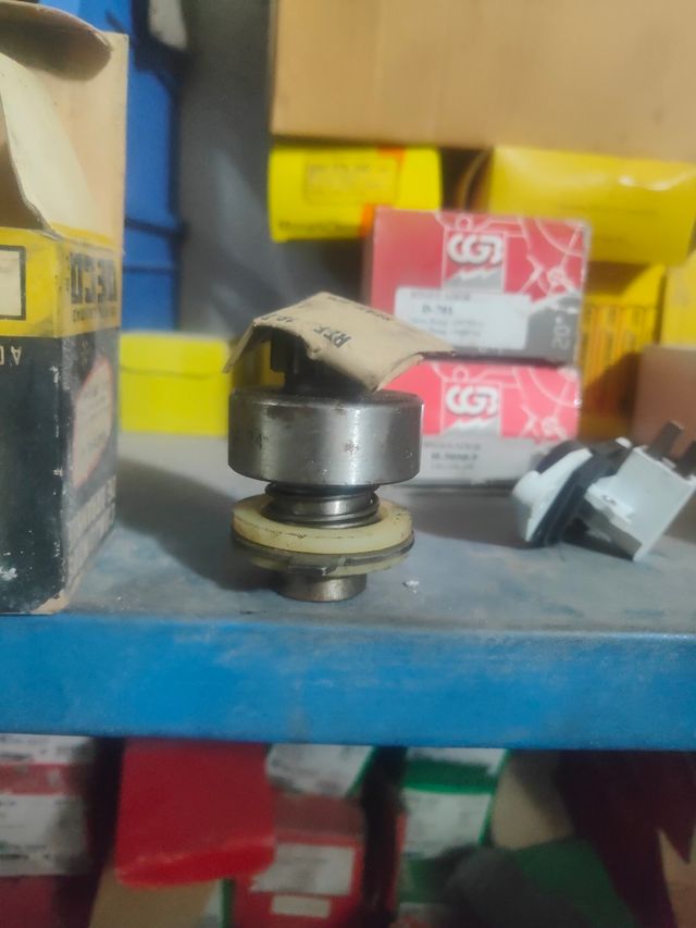 Piñón motor arranque Seat 124, 132