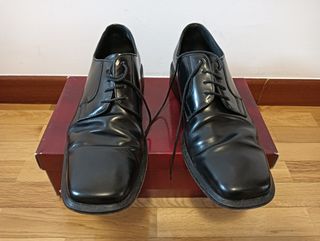 Zapatos de vestir negros para caballero