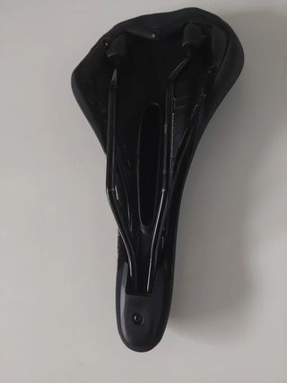 Sella nera Cannondale