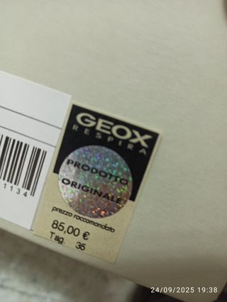 Scarpe sneakers Geox nere