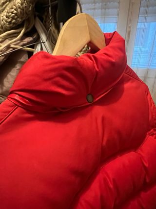 Pedro Gómez plumas  rojo Talla 3 antigua de mujer.
