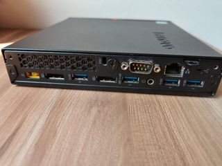 Lenovo ThinkCentre M700 Tiny