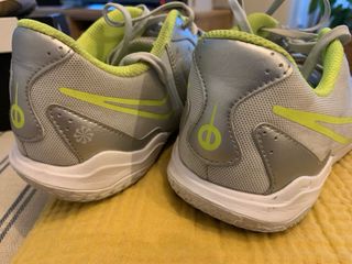 Zapatillas Nike Fútbol Sala Grises y Verdes