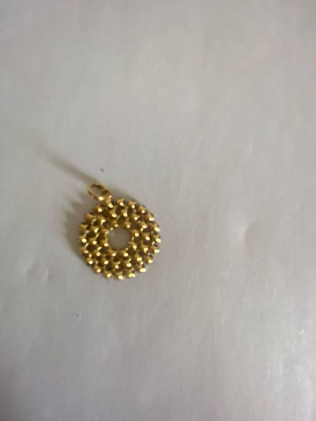 Colgante de oro 18k
