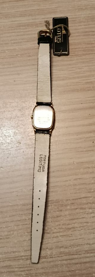Reloj Lotus Mujer Vintage Negro/Dorado