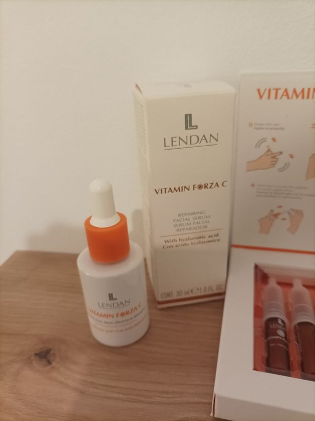 Lendan Vitamin Forza C Serum y Ampollas