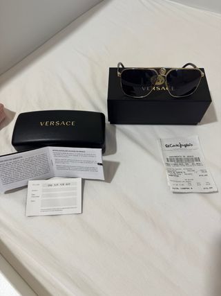 Gafas de sol Versace doradas