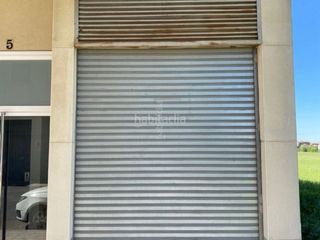 Local comercial / trastero en alquiler