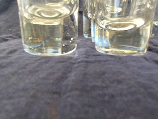 12 Vasos de chupito antiguos de cristal