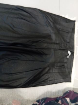 Pantalón de cuero negro talla M