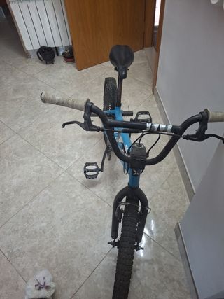 Bicicleta BMX Azul